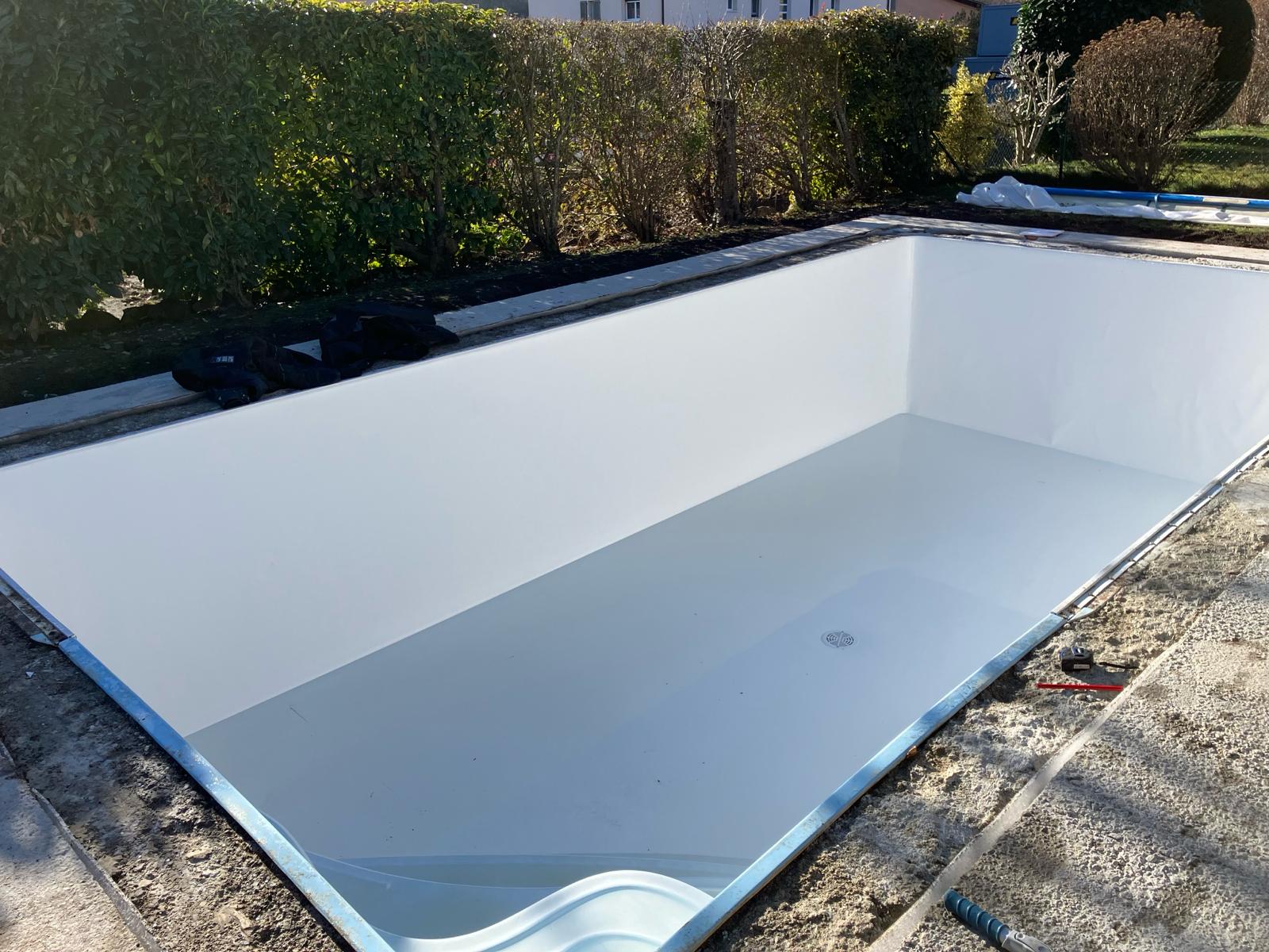 R&eacute;novation piscine PVC arm&eacute; : APRES
