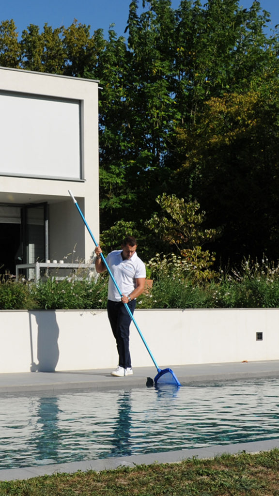 Contrat d'entretien piscine Genève et canton de Vaud, nettoyage de piscine