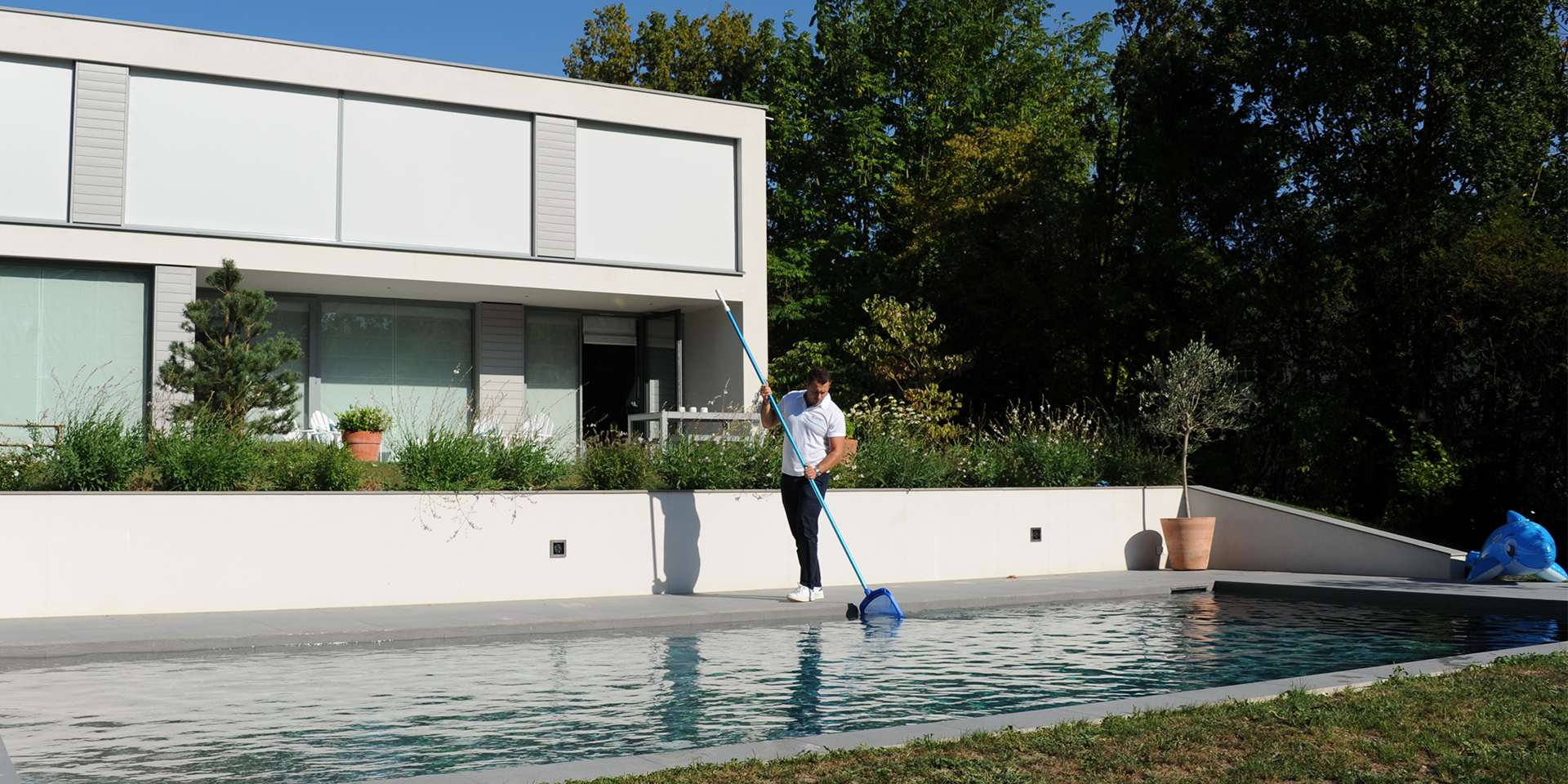 Entretien-de-piscine-par-Astro-Piscines Entretien de piscine par Astro Piscines