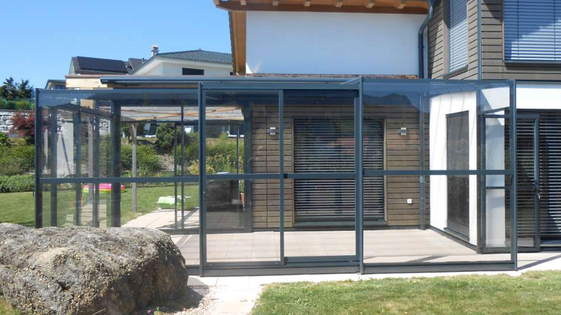 Abri de terrasse mural Europa extension maison Genève