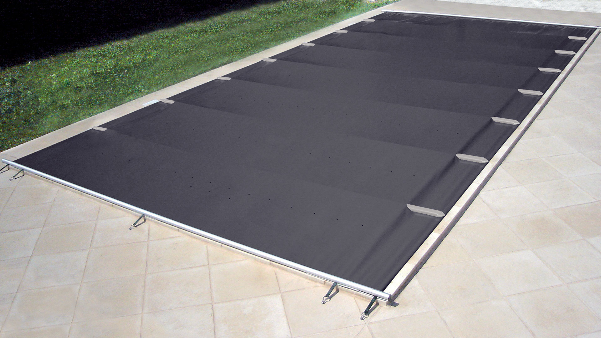 Bâche à barres sécurité piscine APF Genève et Vaud